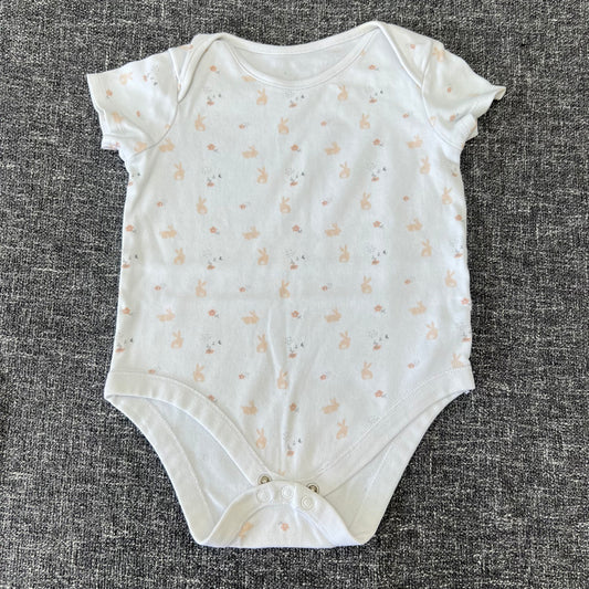 GIrls 2-3 Year White Short Sleeved Bodysuit With Rabbit Print.