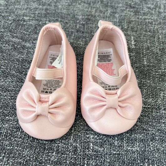 Girls 9-12 Month Pink Pram Shoes