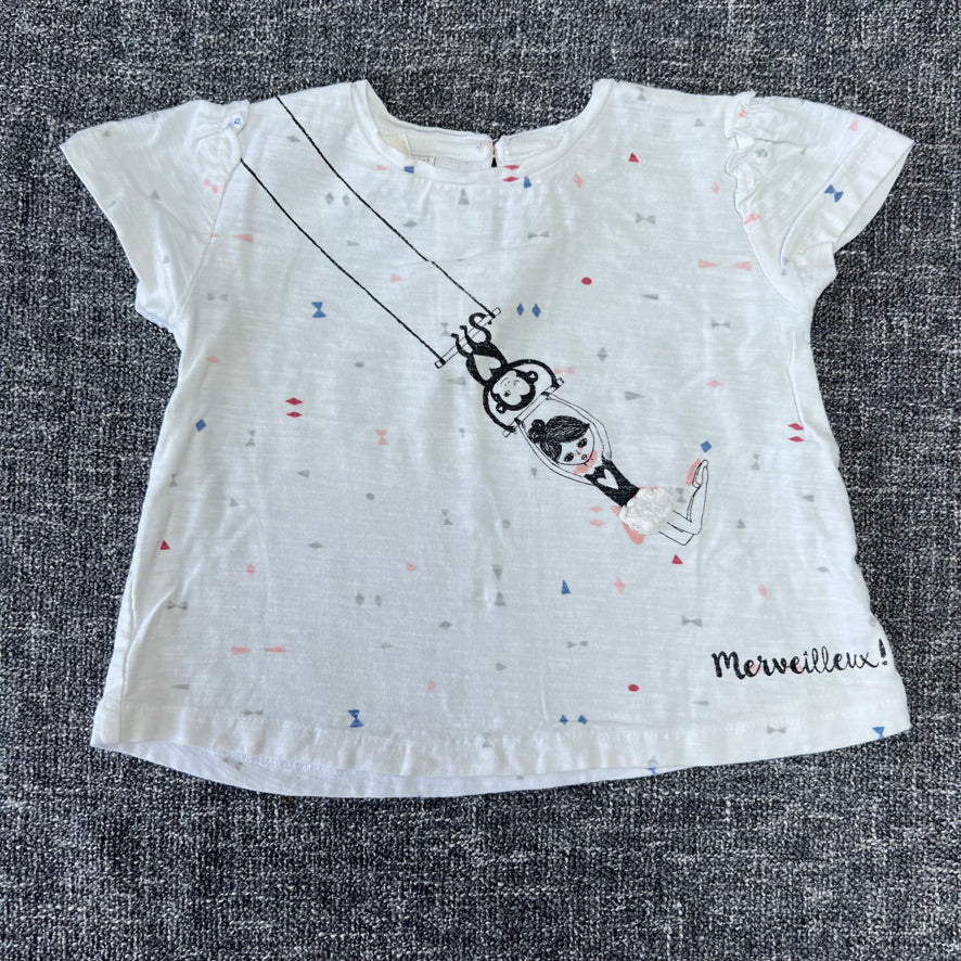 Girls 6-9 Month white T-shirt With Trapeze Artist "Merveilleux!"