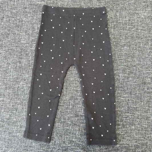 Girls 12-18 Month Grey With White Heart Print Ribbed Leggings