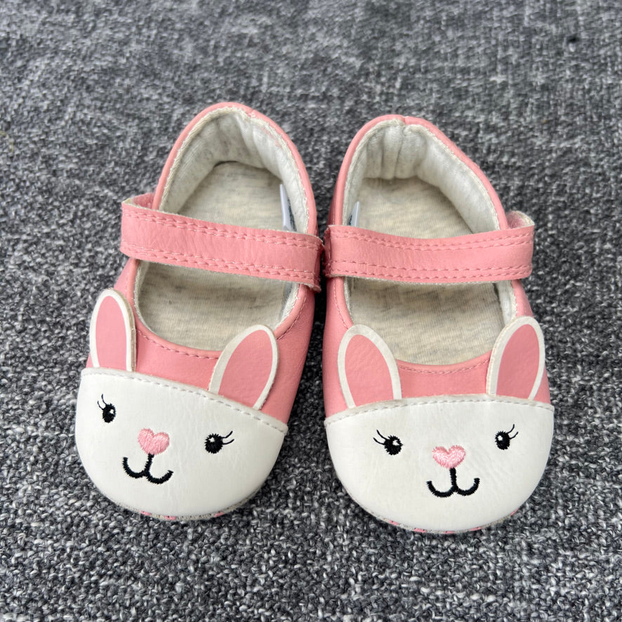 Girls Size 1uk / 16eu Pink Bunny Pram Shoes