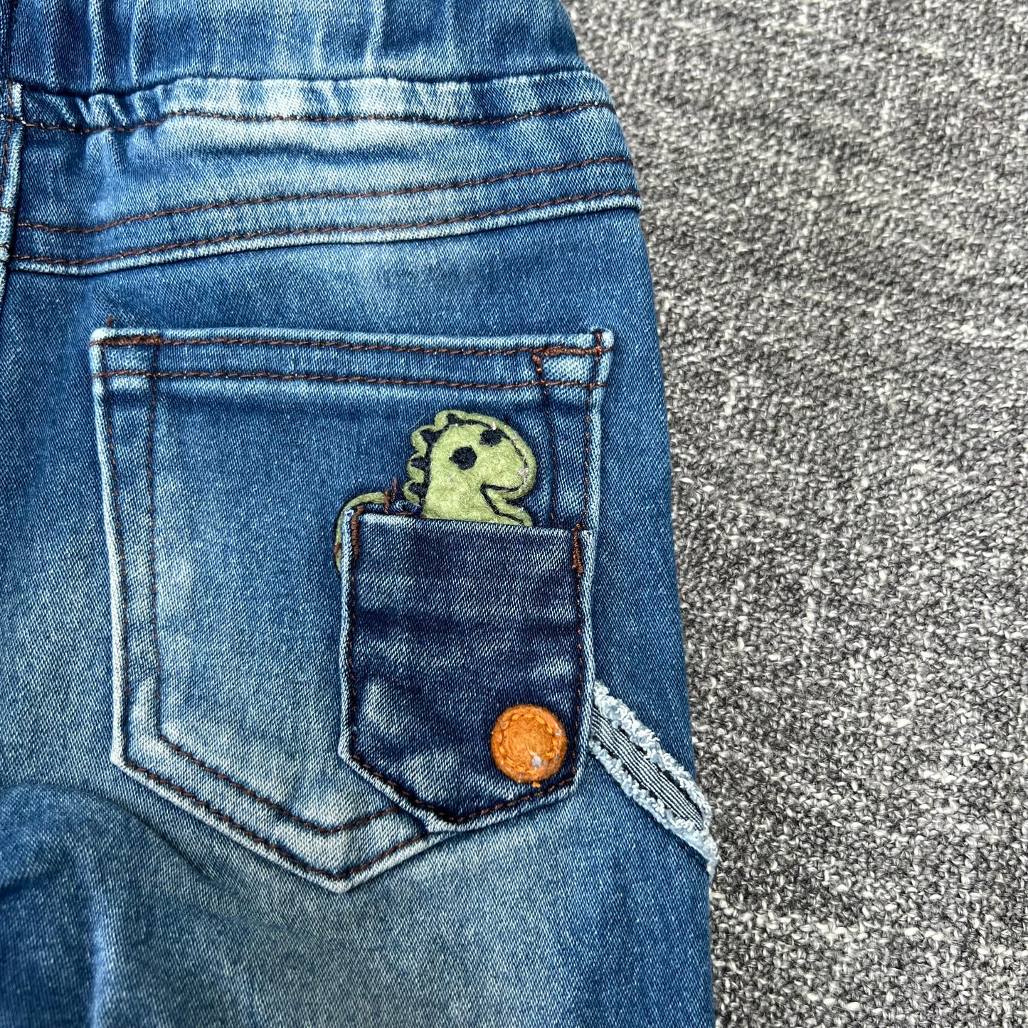 Boys 9-12 Month Blue Jeans With Appliqué Designs