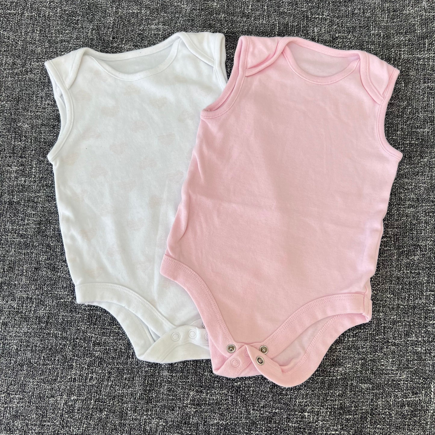 Girls 6-9 Month Pink & White With Pink Heart print Sleeveless Bodysuits 2 Pk