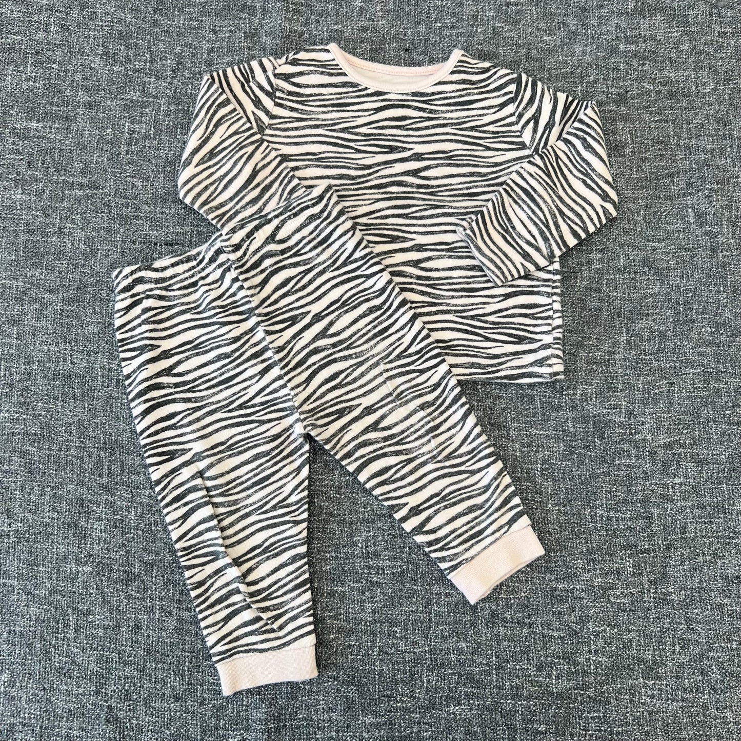 Girls 6-9 Month Pink With Black Zebra Print Pjs