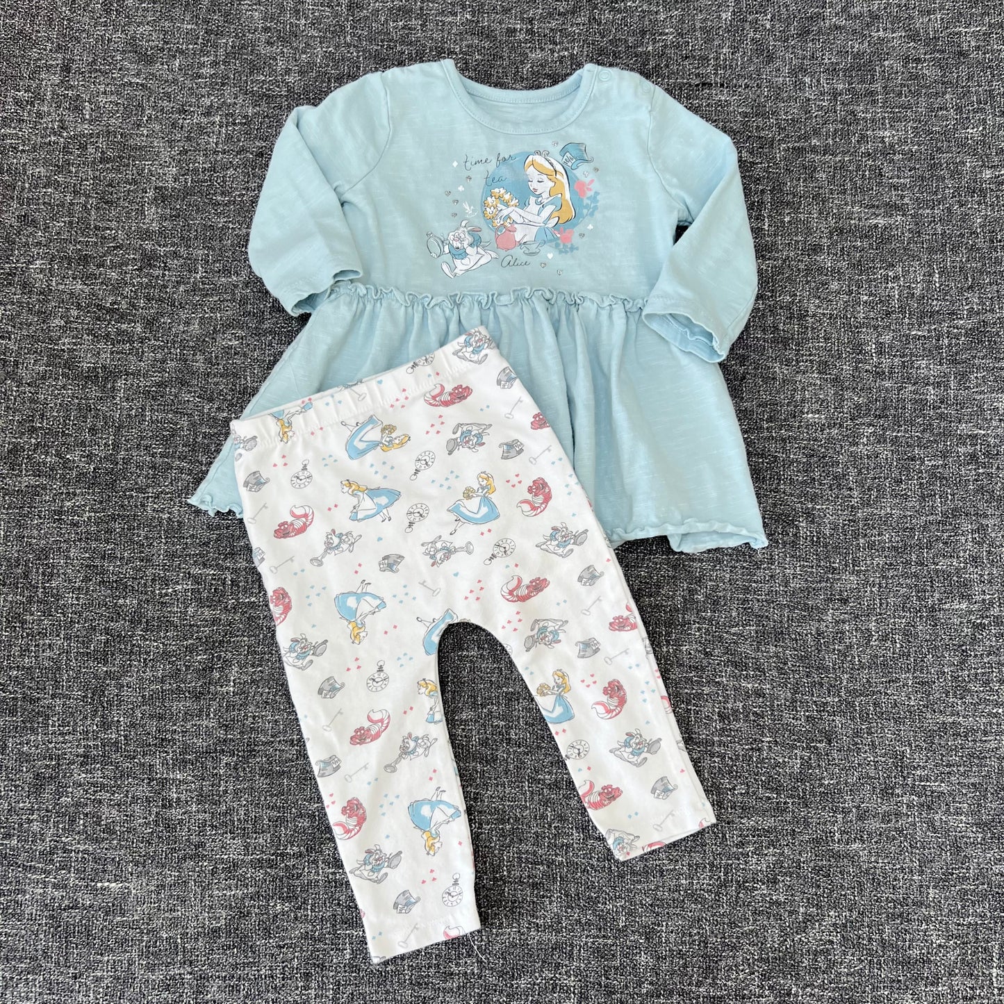 Girls 6-9 Month Blue & White Disney "Alice In Wonderland" Long Sleeved Top & Leggings Outfit