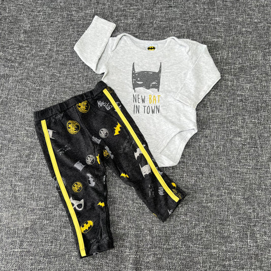 Boys 6-9 Month Grey "Batman" "New Bat In Town" Long Sleeved Bodysuit & Joggers  Outfit