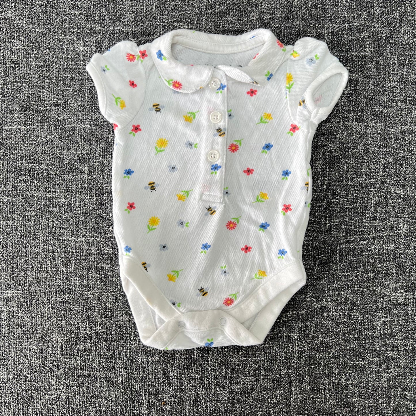 Girls Newborn Short-sleeved Bodysuit with Collar