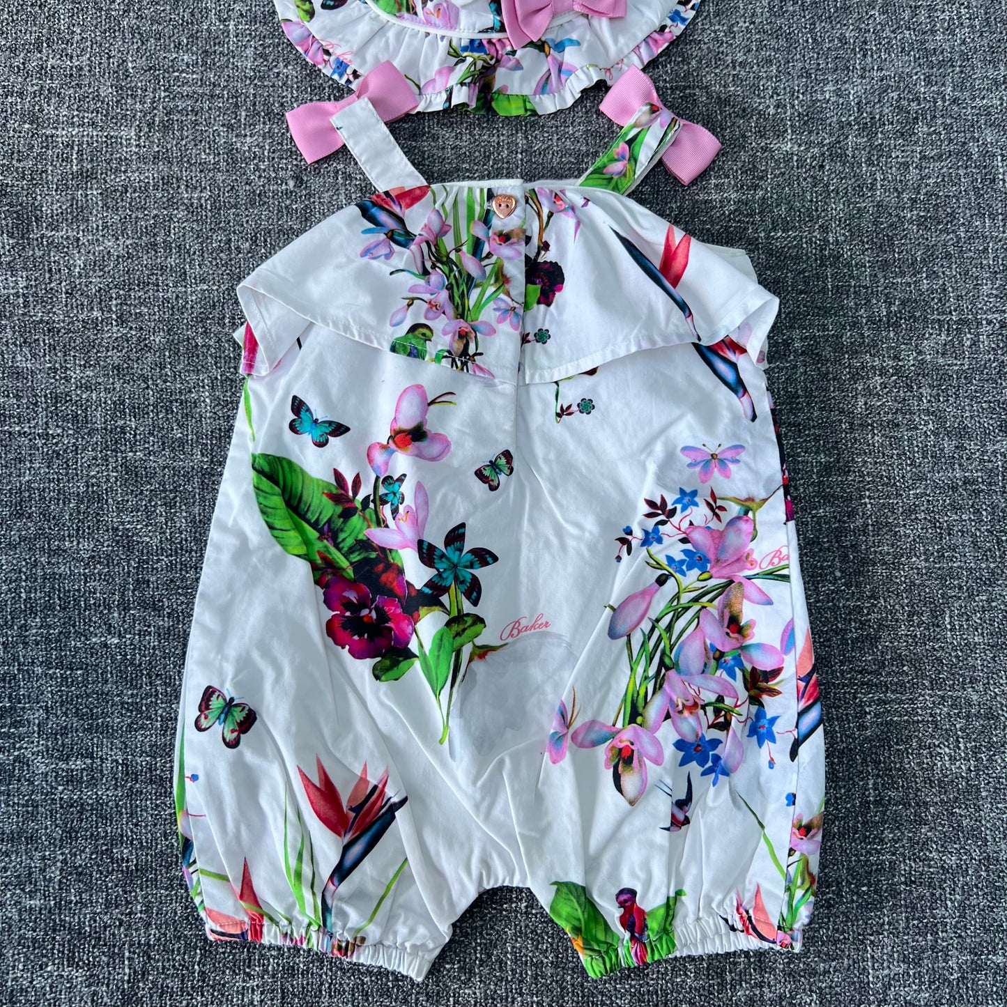 Girls 0-3 Month Summer Romper & Sun Hat Outfit