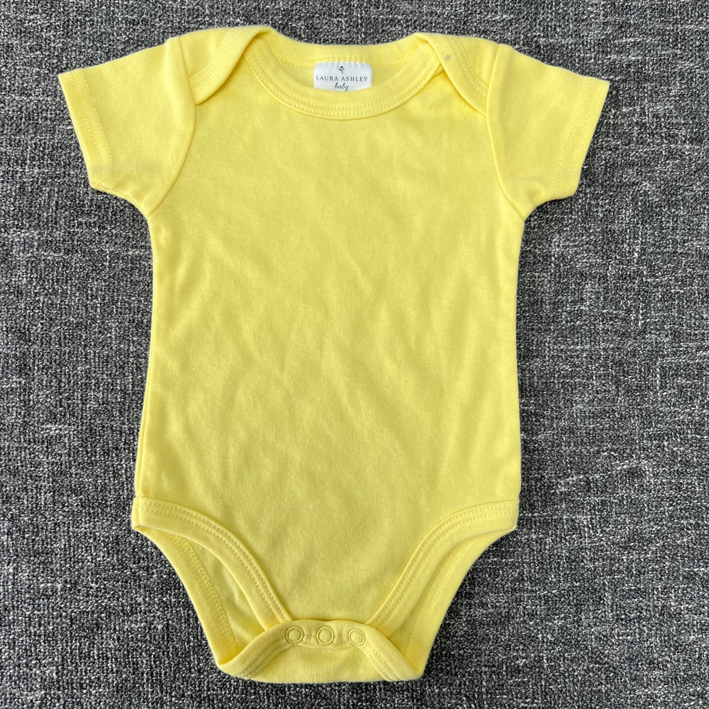 Girls 0-3 Month Plain YellowShort Sleeved Bodysuit (PIP)