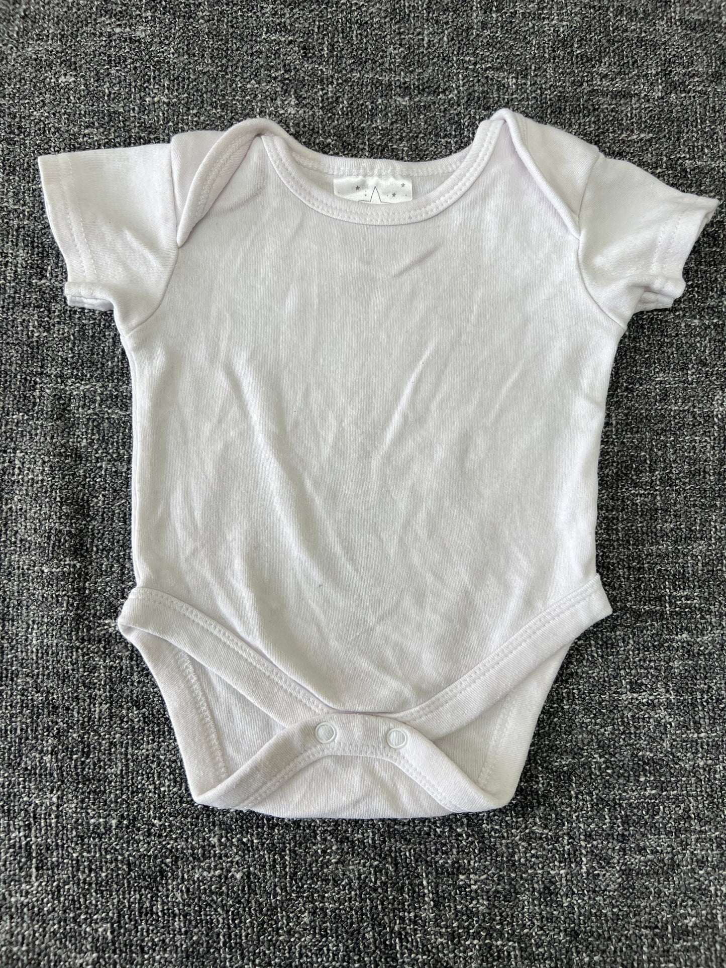 Unisex Newborn Plain White Short Sleeved Bodysuit