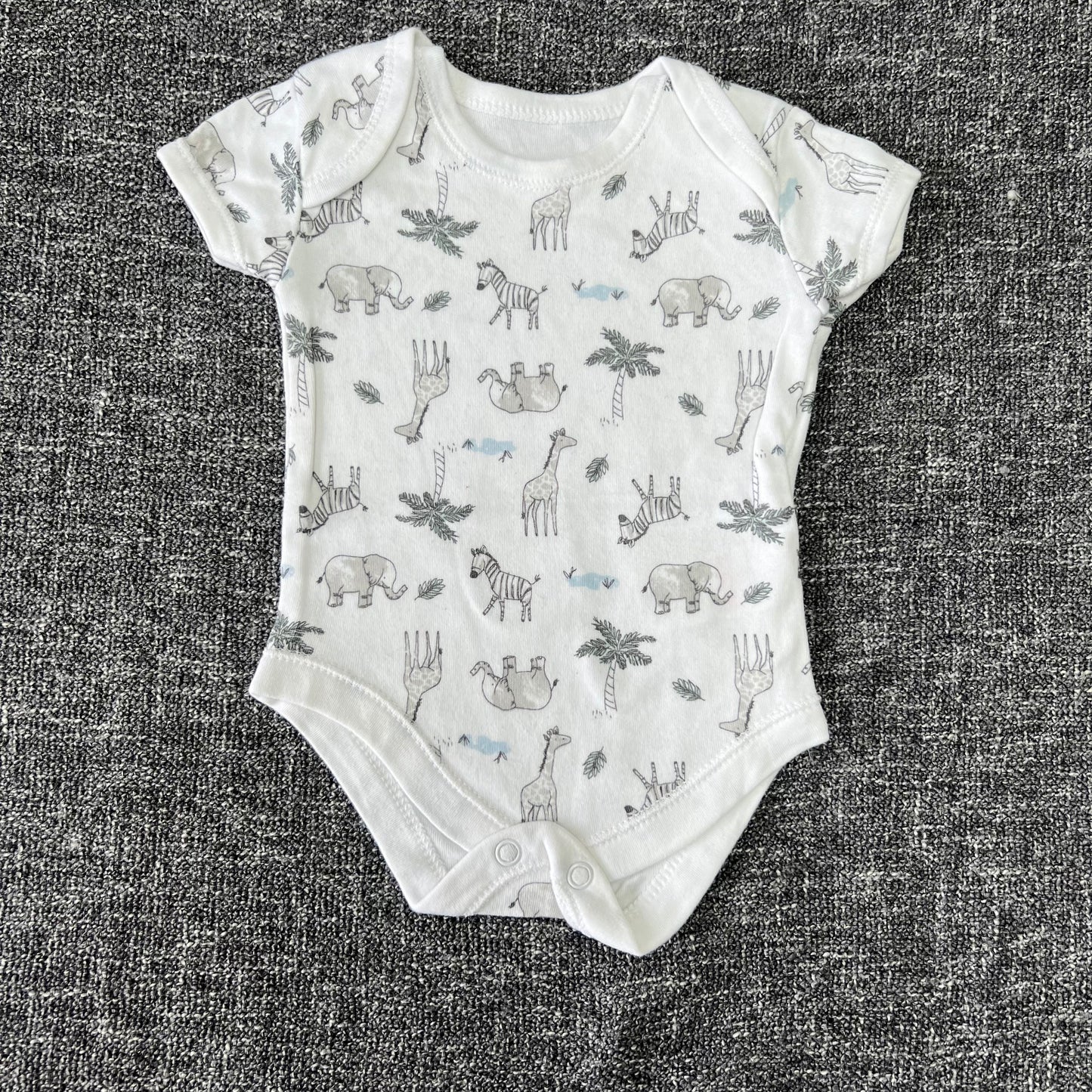 Boys 0-3 Month Safari Animal White Short Sleeved Bodysuit