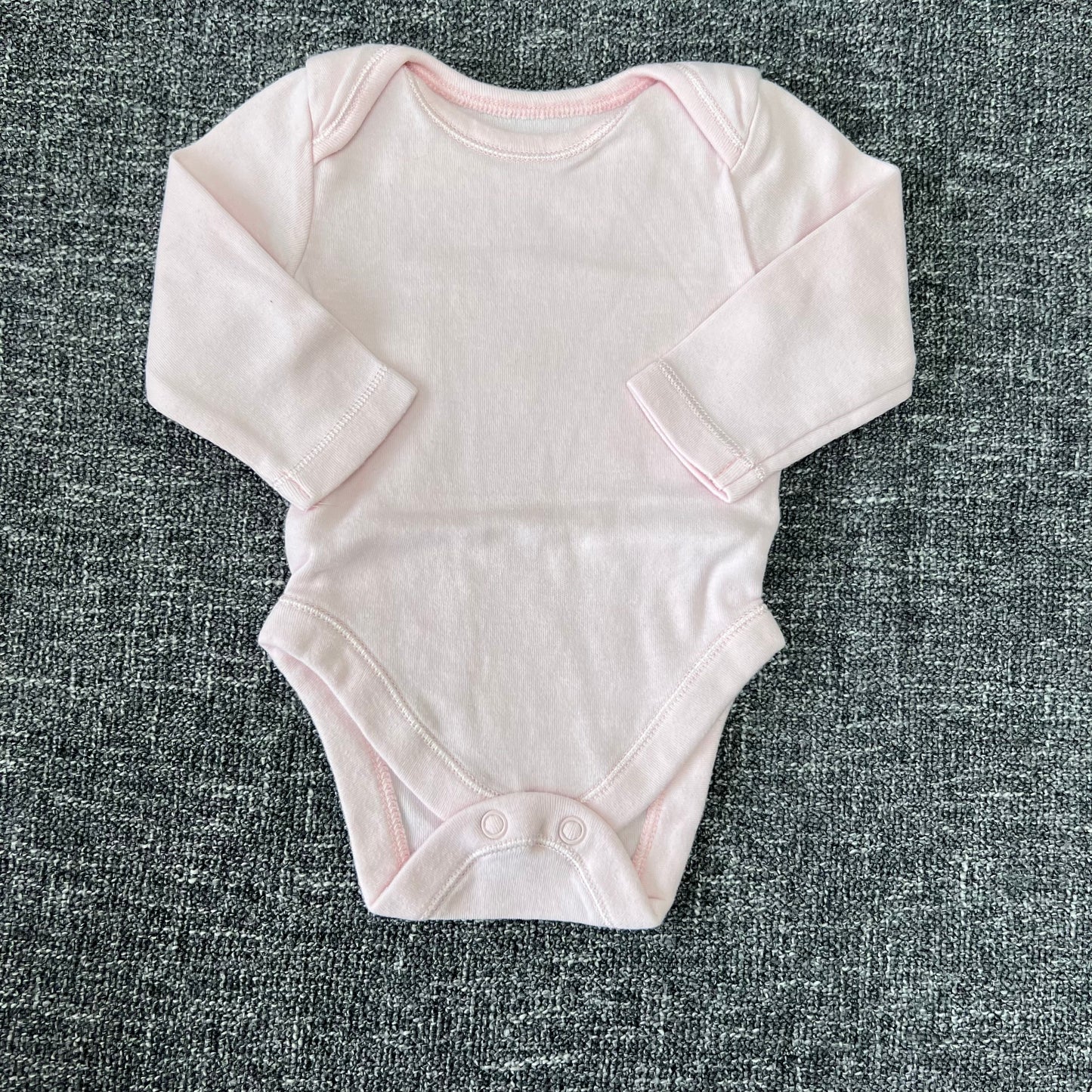 Girls 0-3 Month Plain Pink Long Sleeved Vets