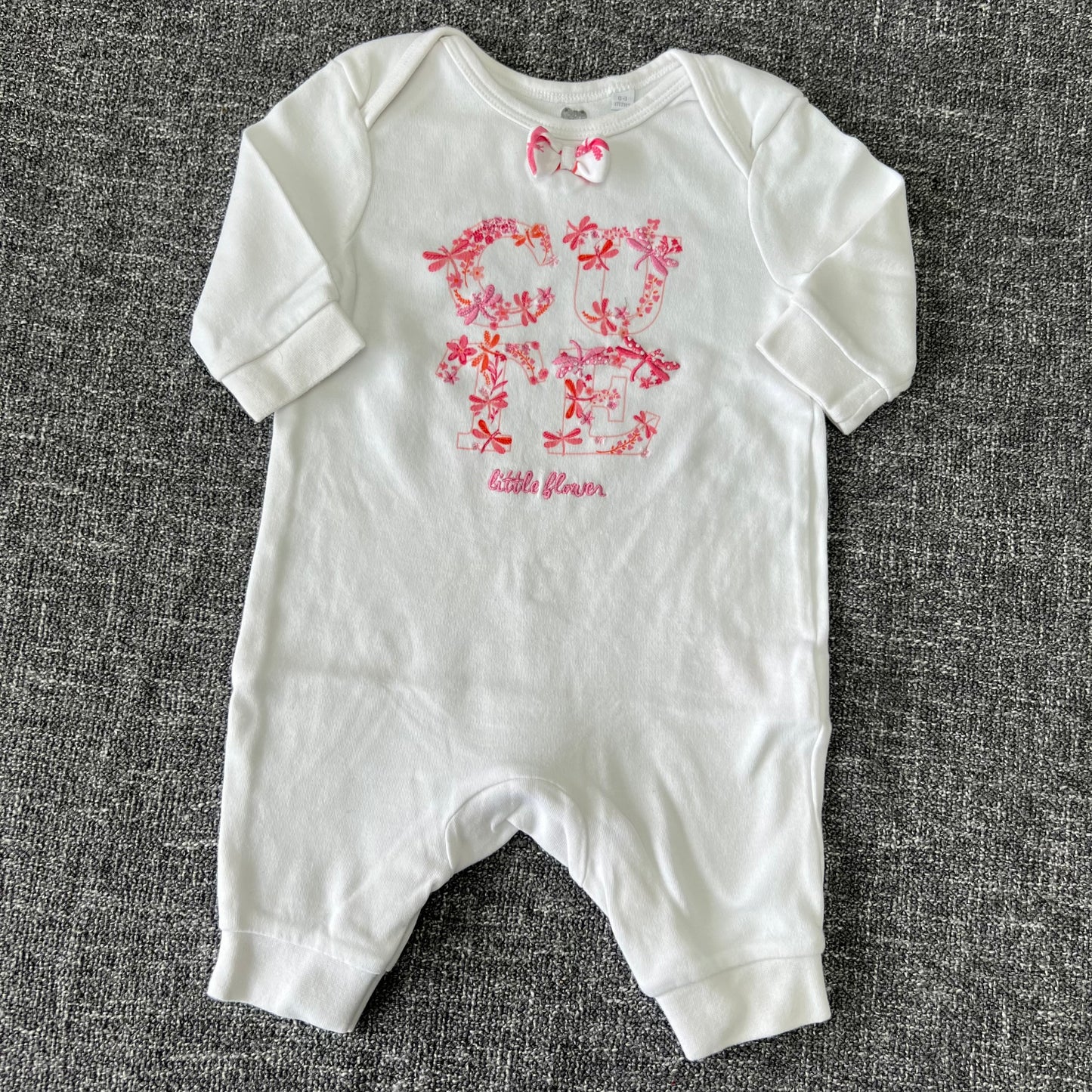 Girls 0-3 Month White "Cute little flower" Romper