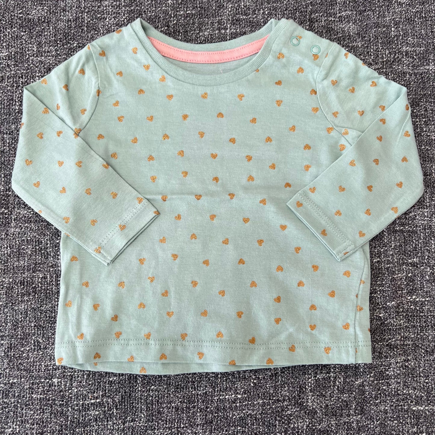 Girls 0-3 Month Green With Gold Sparkly Hearts Long Sleeved Top