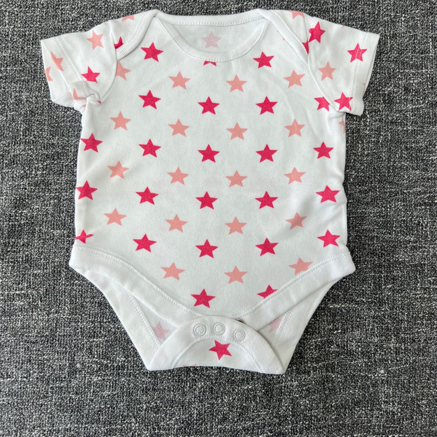 Girls 0-3 Month White With Pink Stars Short Sleeved Bodysuit