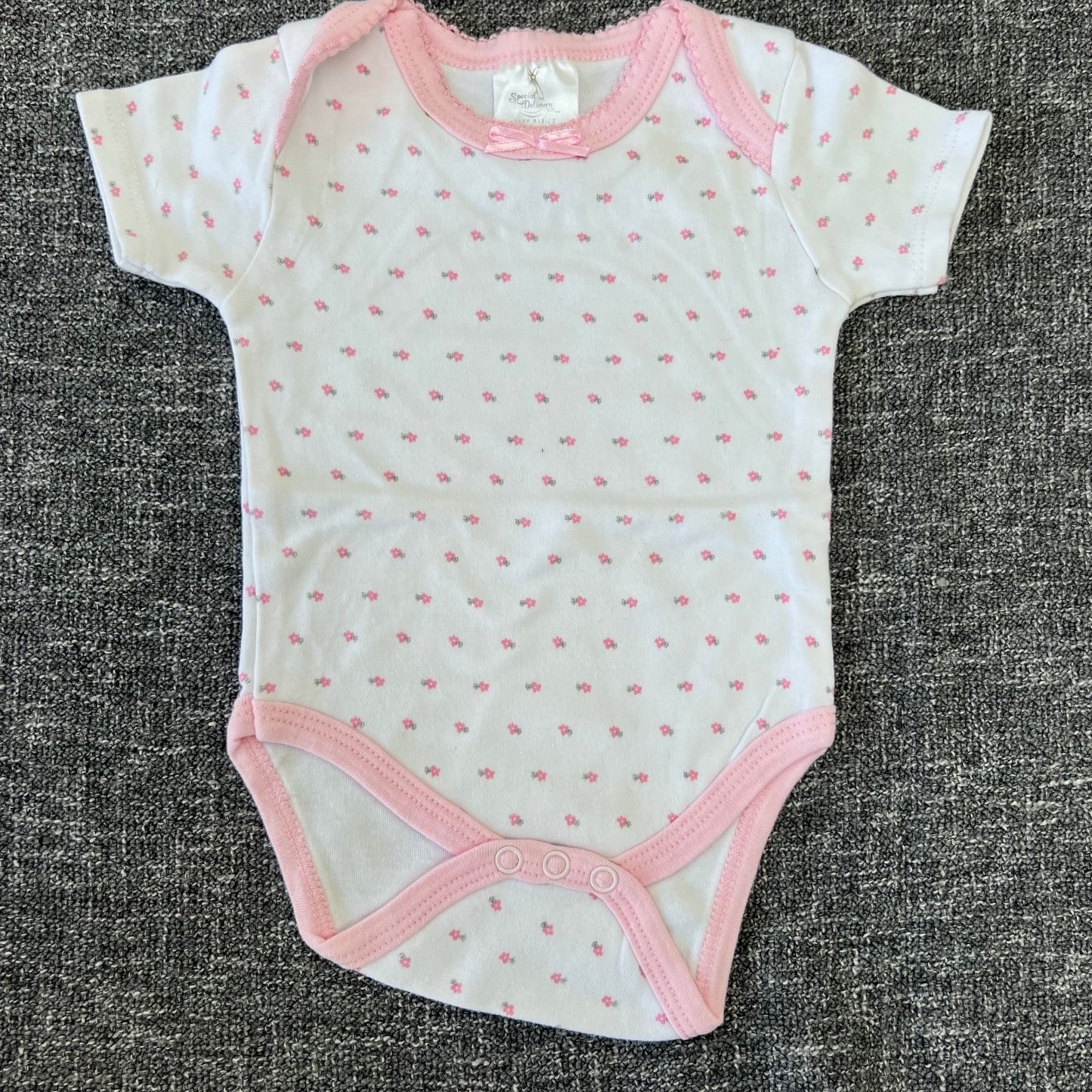 Girls 0-3 Month White & Pink Floral Short Sleeved Bodysuit