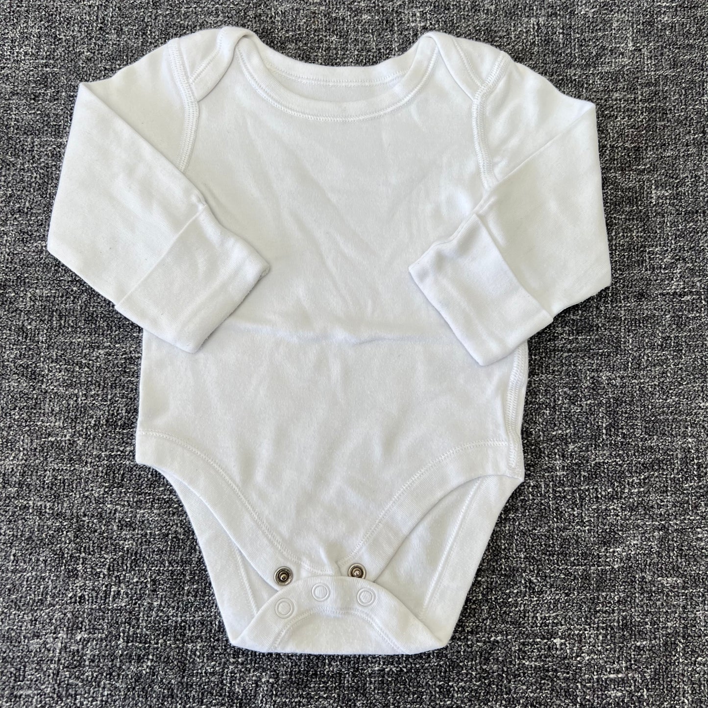 Unisex 0-3 Month Plain White Long Sleeved Bodysuit