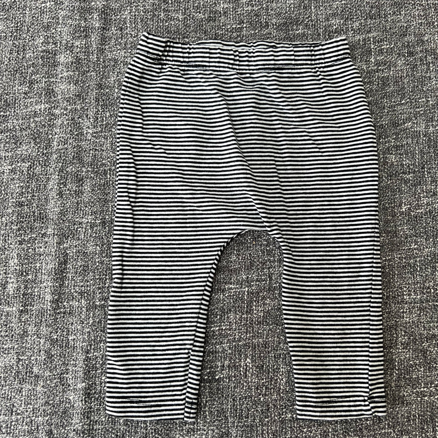 Unisex 0-3 Month Black & White Striped Leggings