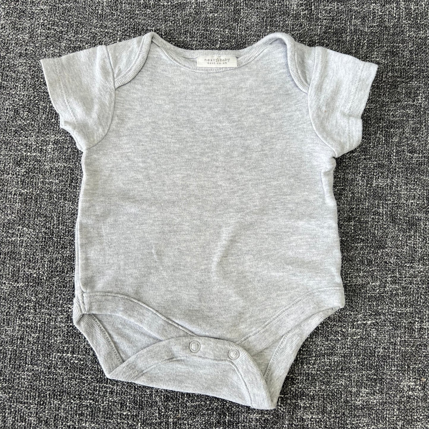 Unisex 0-3 Month Plain Grey Short Sleeved Bodysuit