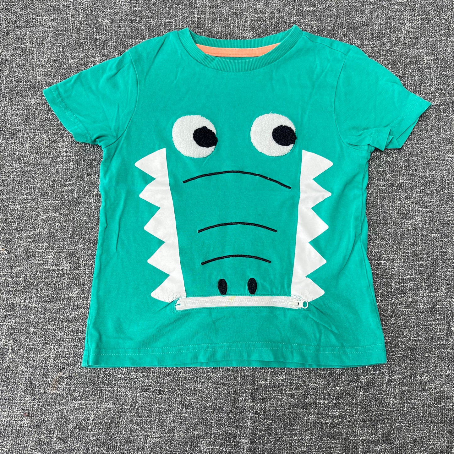 Boys 3-4 Year Green Crocodile T-shirt With Zip Mouth (PIP)