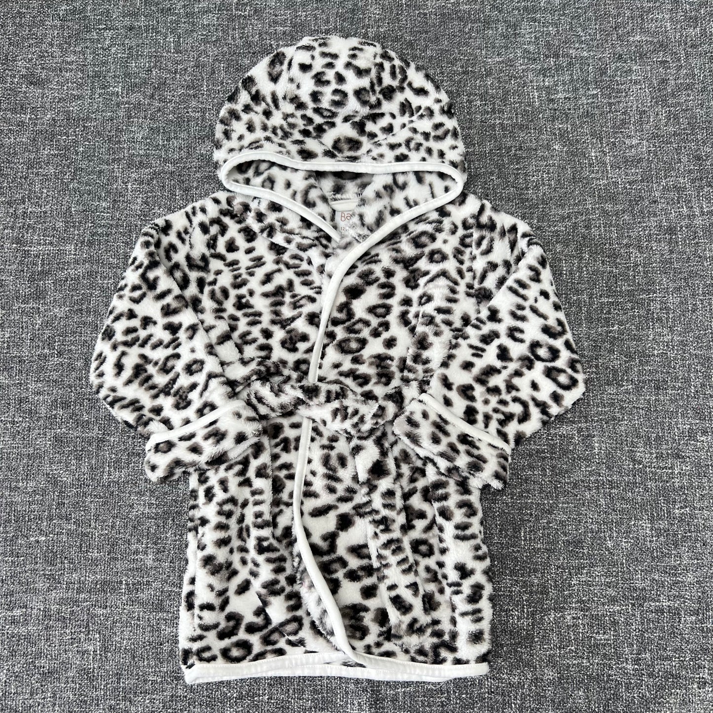 Boys 12-18 Month White Snow Leopard Print Fleece Dressing Gown With Hood