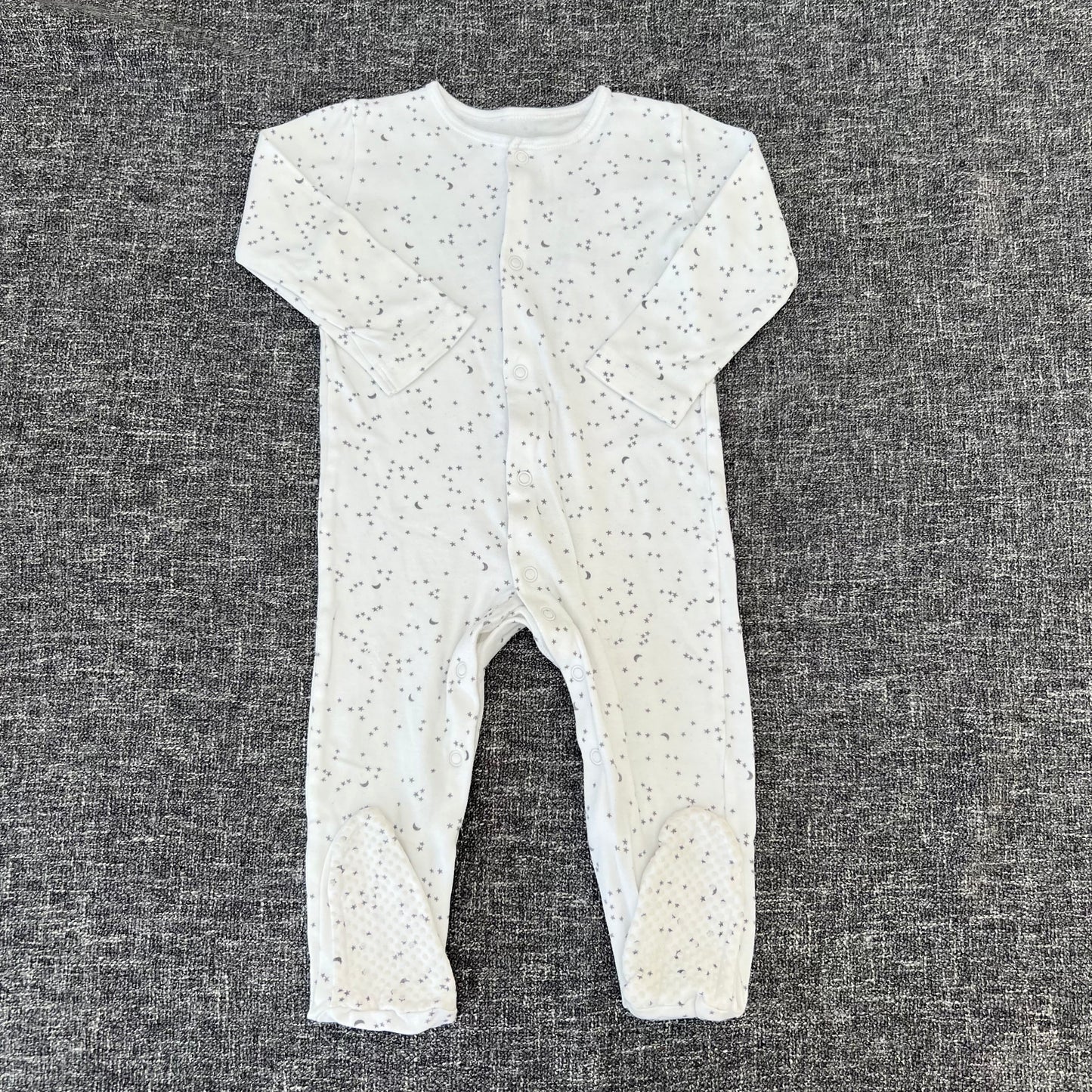 Boys 12-18 Month White Sleepsuit With A stary Print