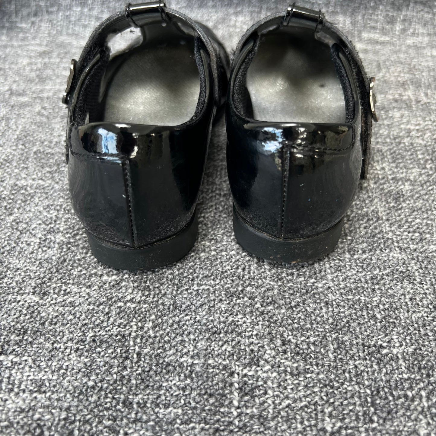 Girls Size 10G Black Patent Leather Clarks School Shoes