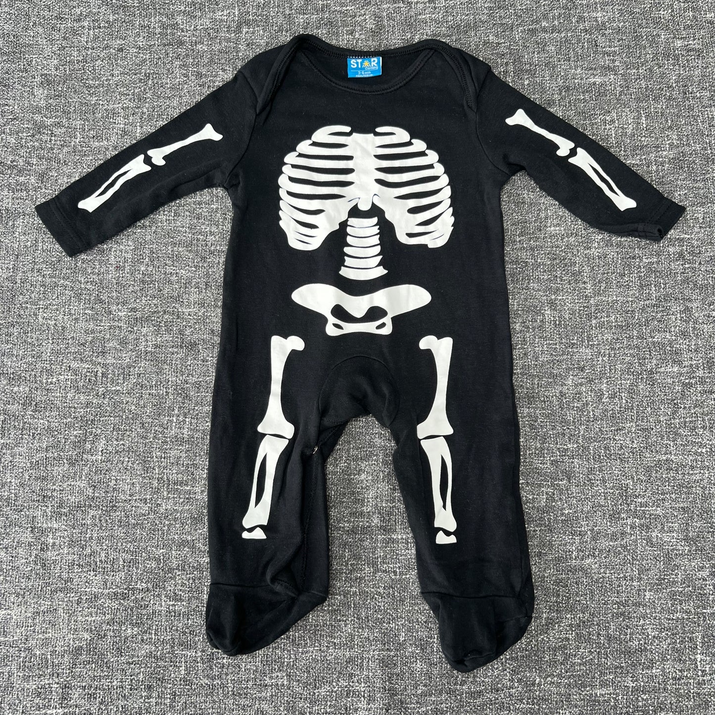 Boys / Girls 3-6 Month Black Skeleton Romper