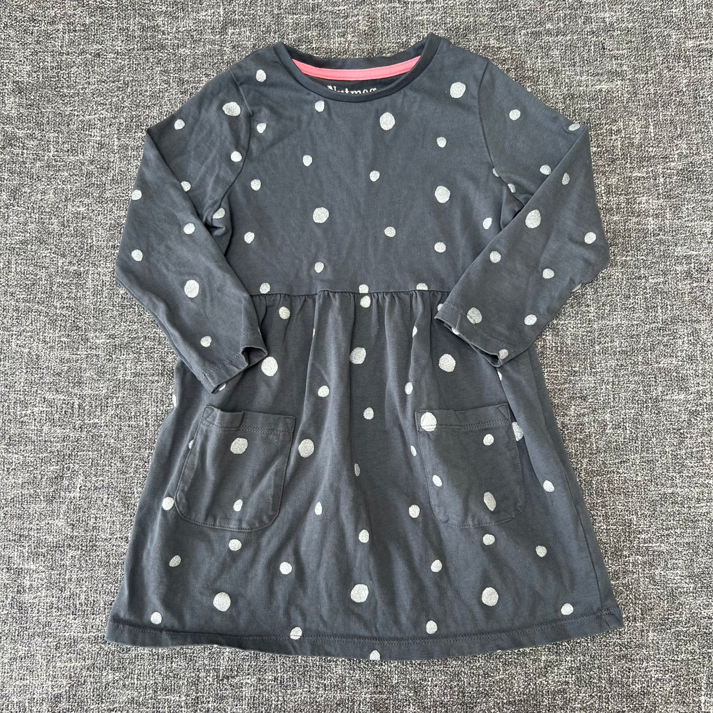 Girls 3-4 Year Grey Long Sleeved Jersey Dress With Sparkly Silver Spots